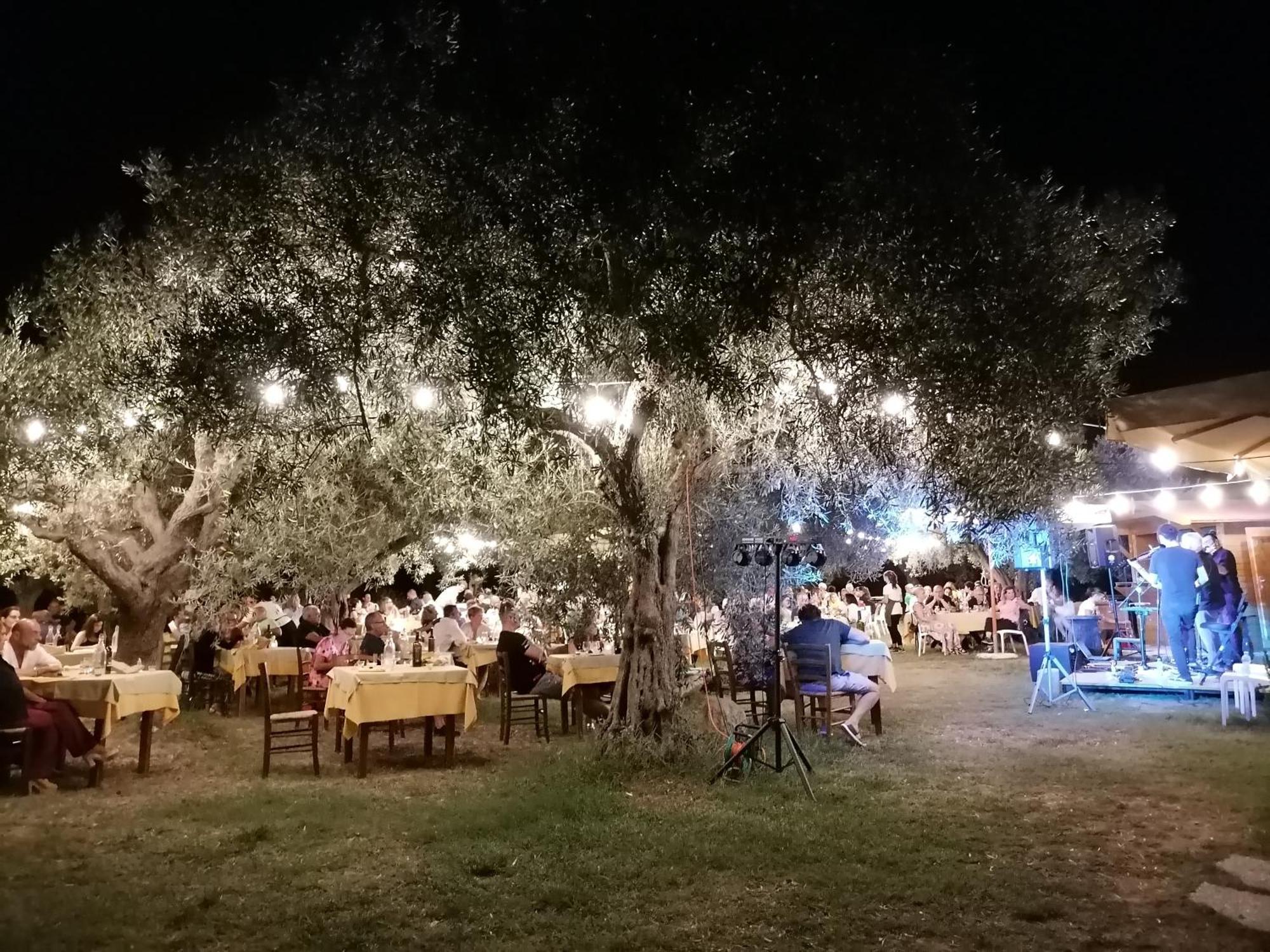 Solèminis Su Leunaxiu מראה חיצוני תמונה